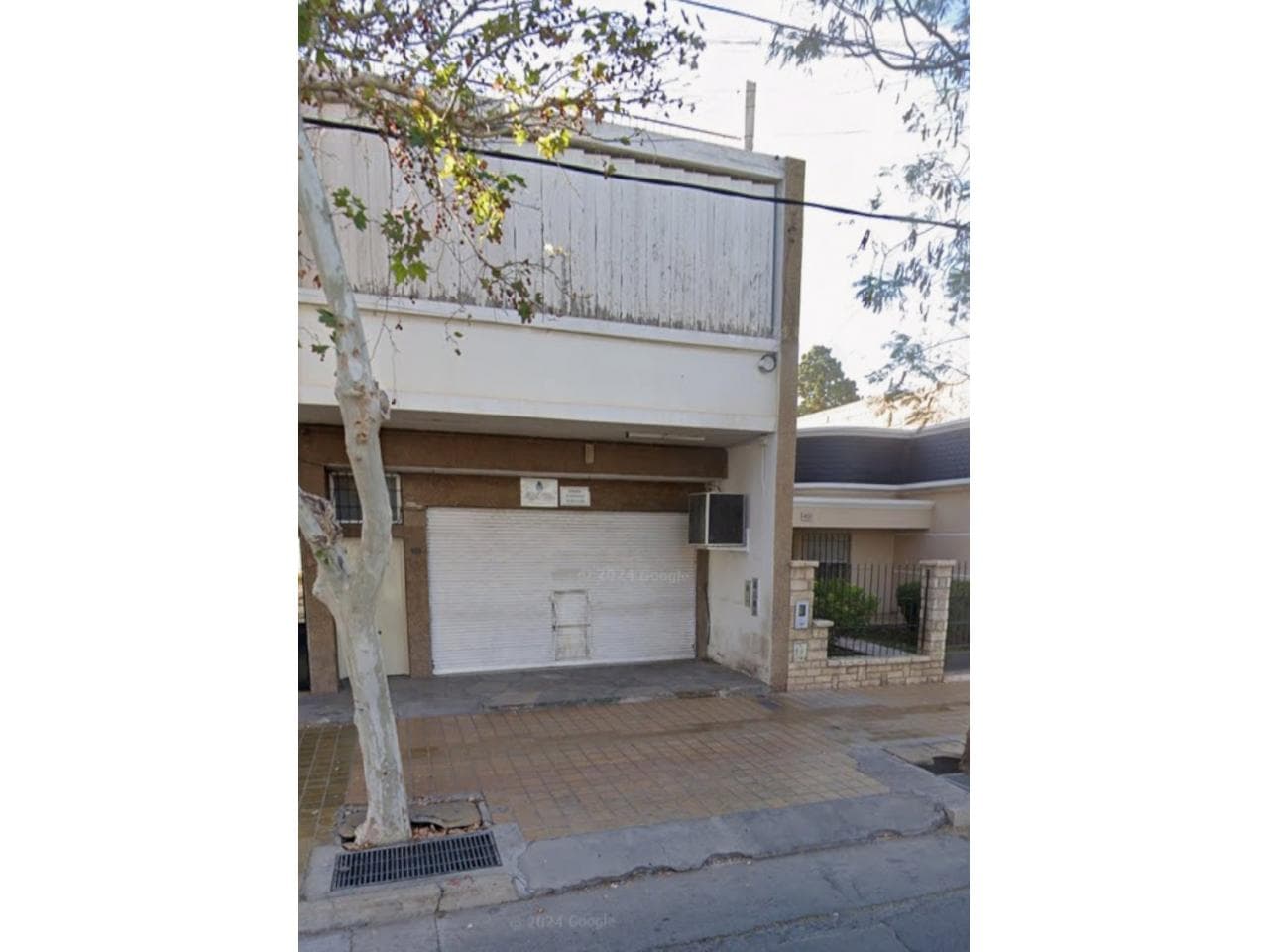 Venta Importante Inmueble Centrico De 2 Plantas.