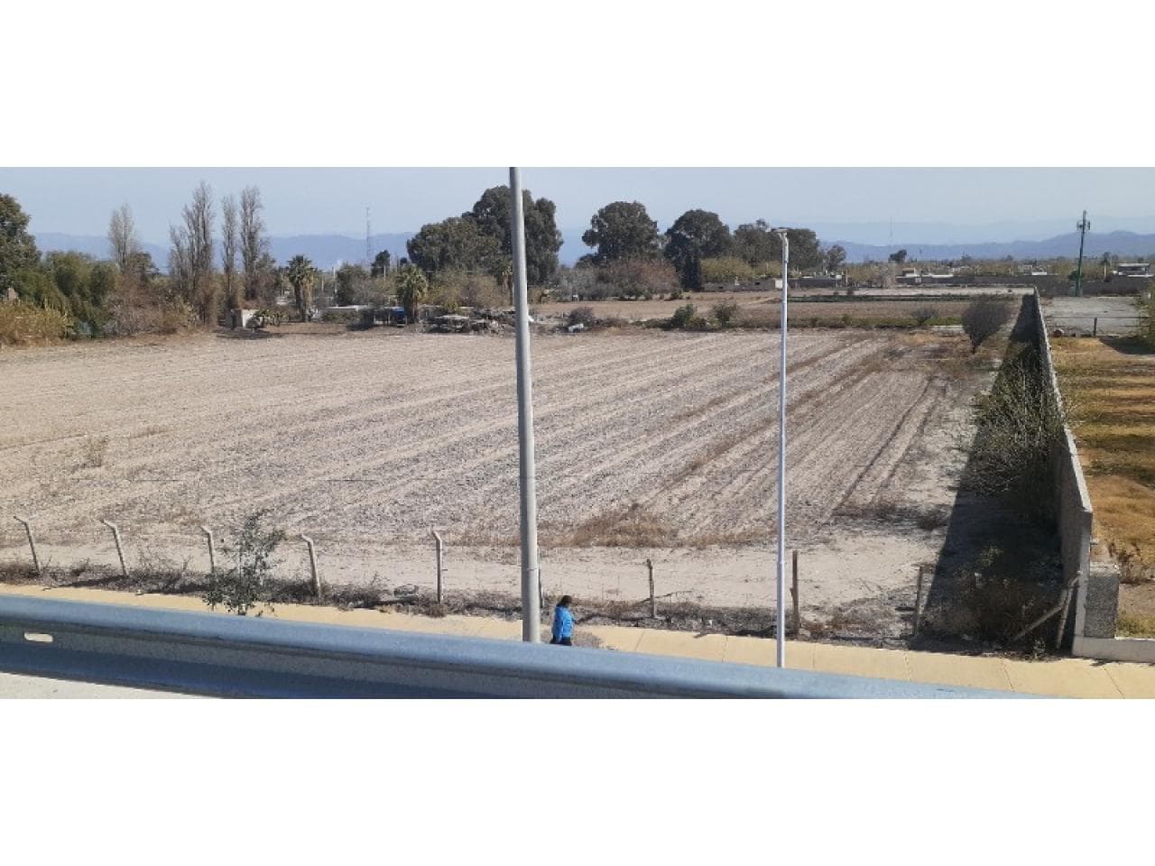 Venta Y/o Alquiler , Flamante Terreno De Casi 2 Ha Sobre Calle Oro Y Ruta 40 - Chimbas.-
