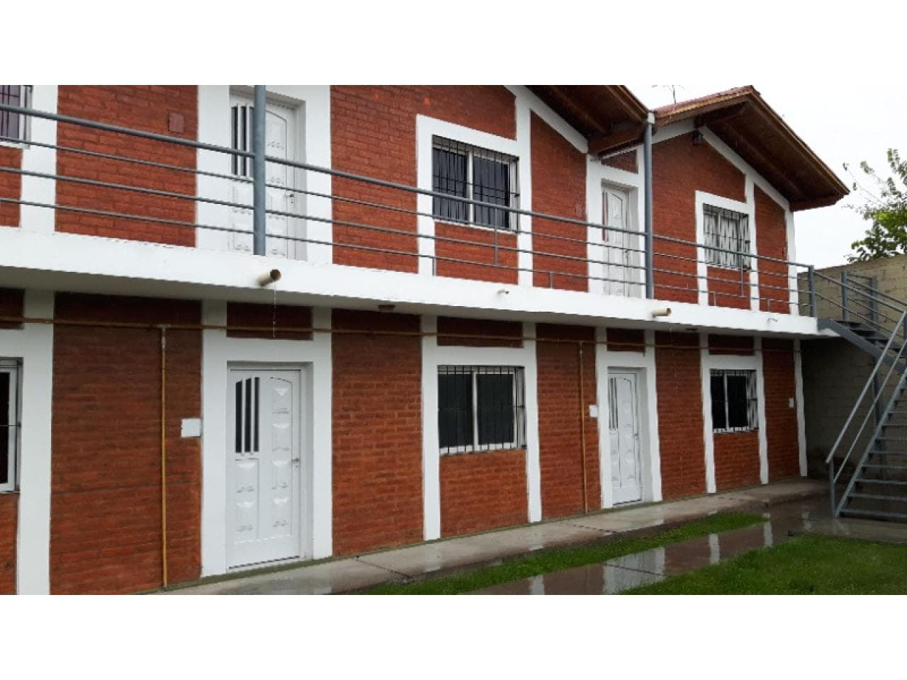 Alquiler Departamento 1 Dormitorio En Trinidad A Metros De Gral. Acha. Capital