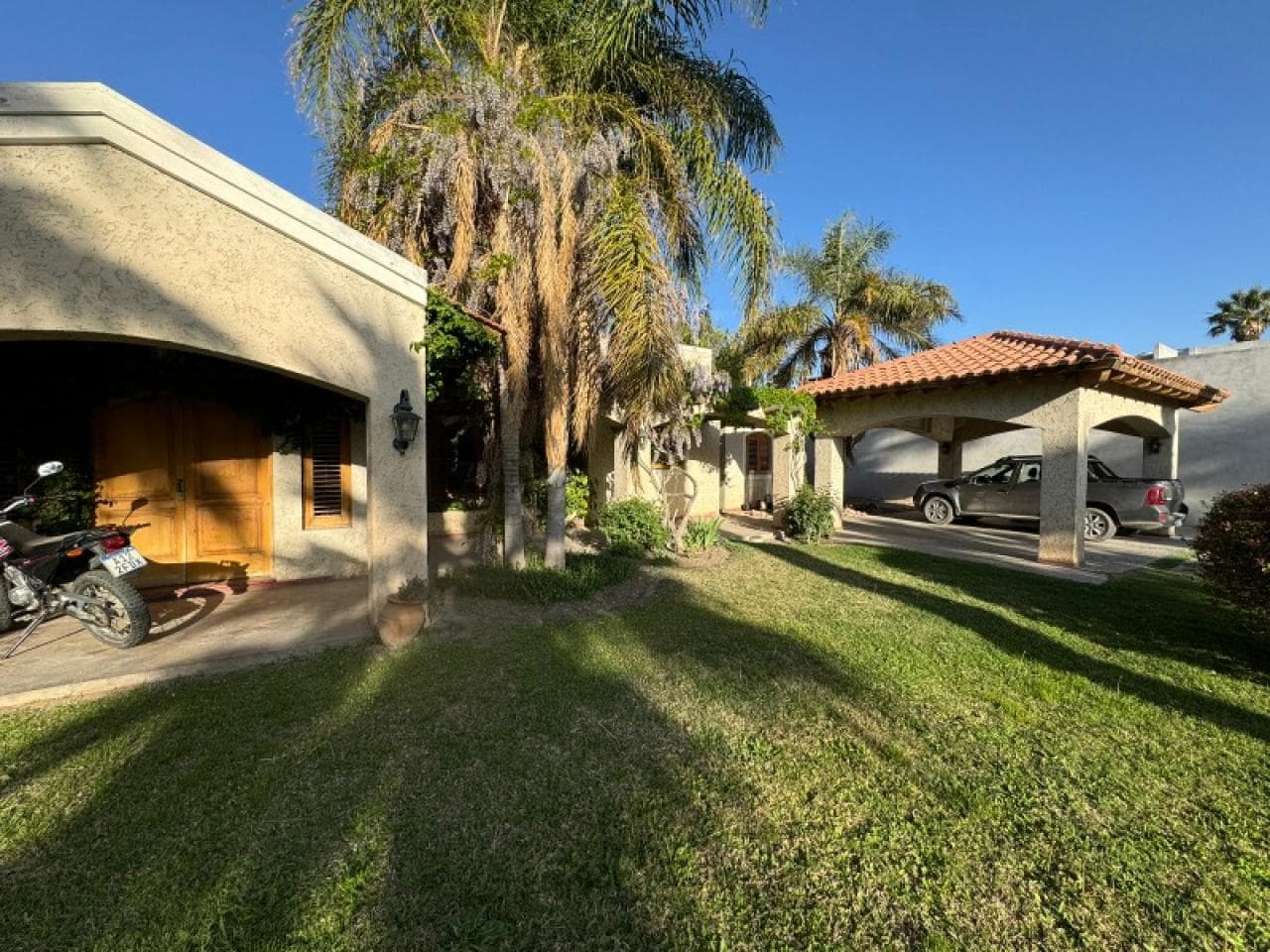 Venta. Chalet En Barrio El Ceibo - Rivadavia