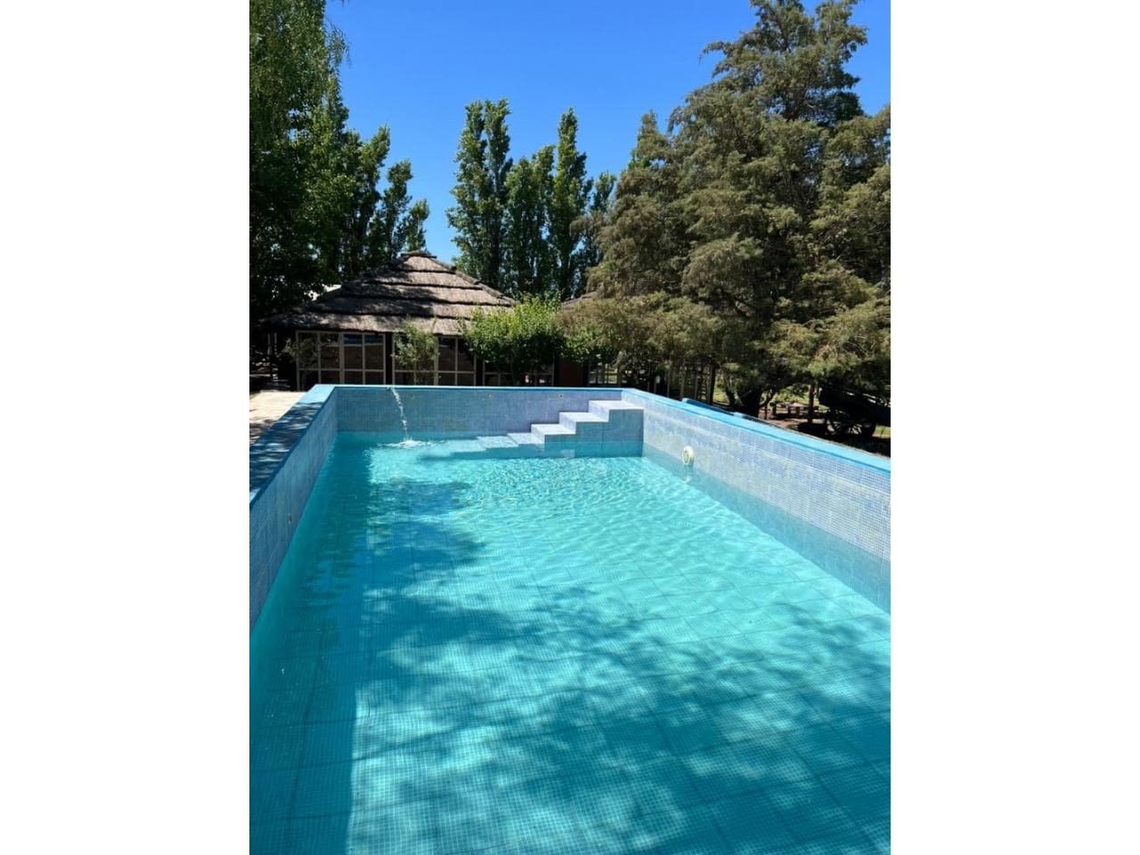 Venta. Casa Quinta Con Salón Y Pileta. Rawson