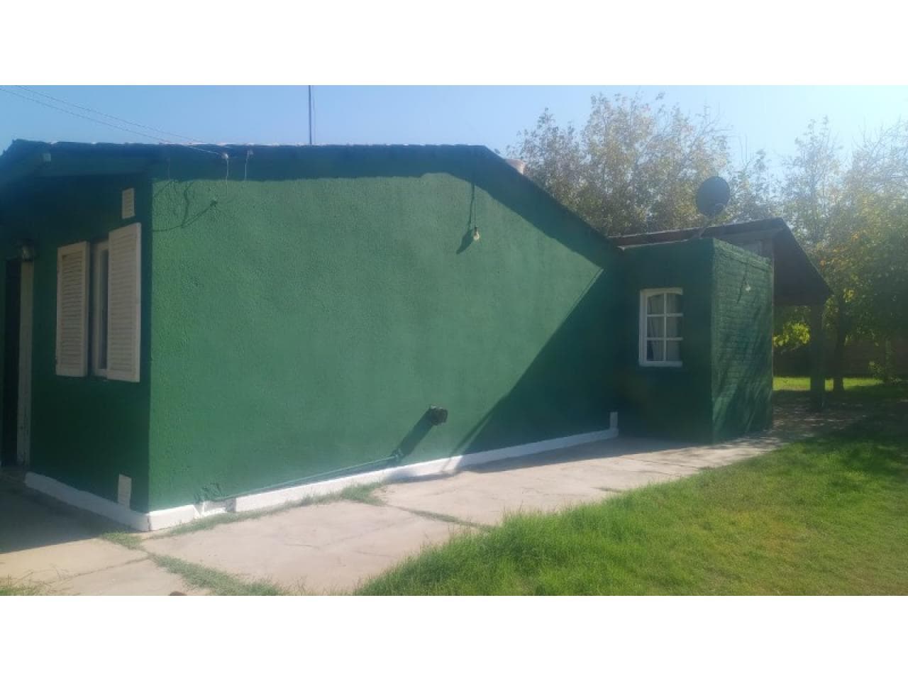 Particular Vende Casa  Con Amplio Terreno En Rivadavia.
