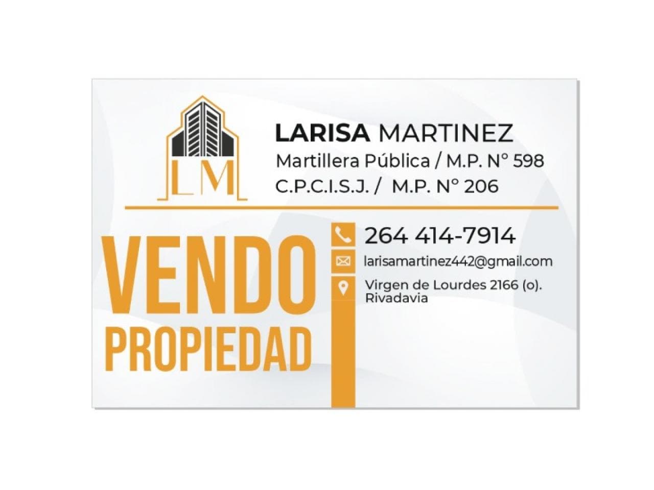 Venta. Casa De Categoría En Rivadavia