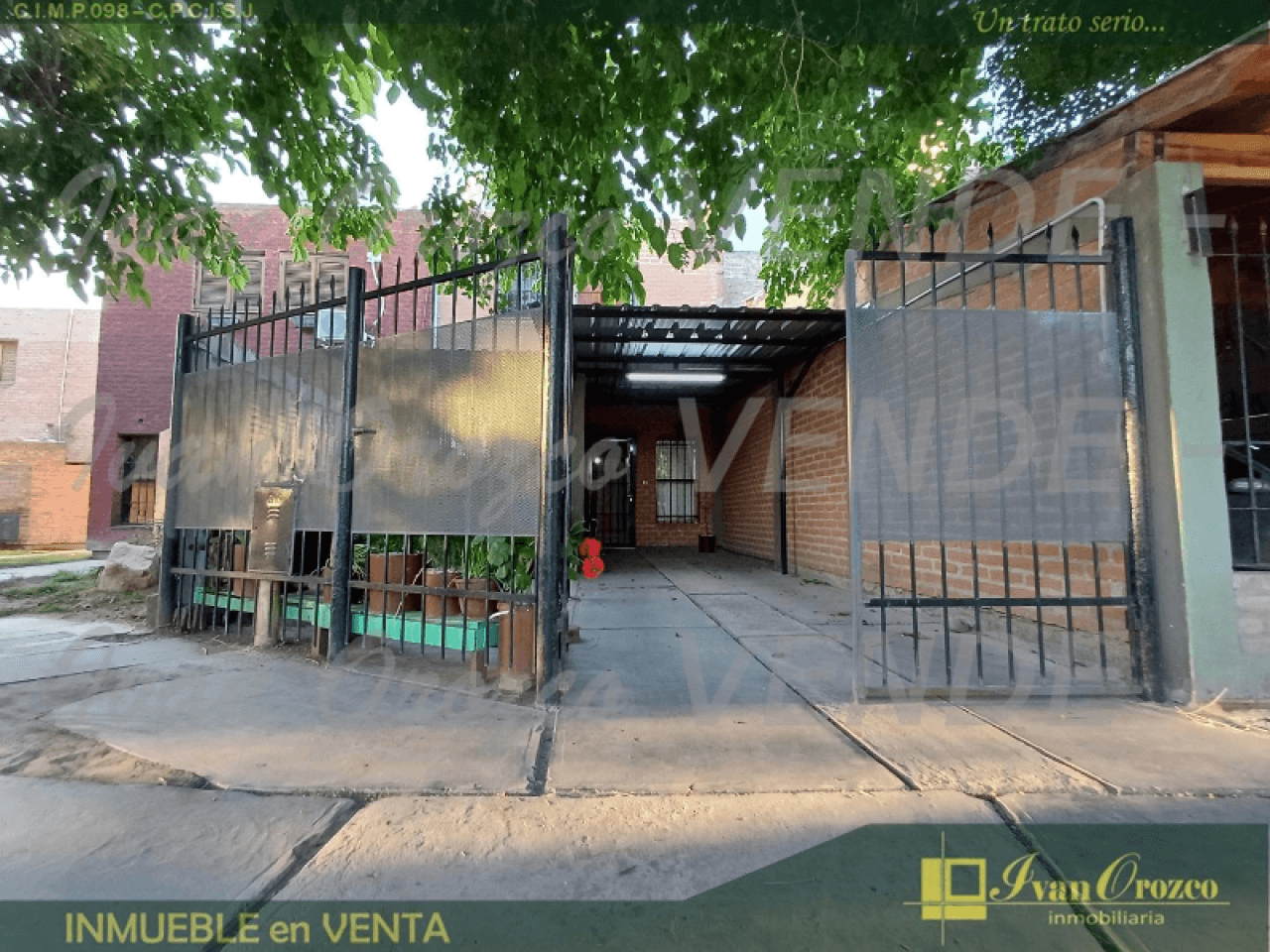 Red Inmobiliaria Ivan Orozco - Vende... Dúplex B° Luz Y Fuerza, Chimbas.