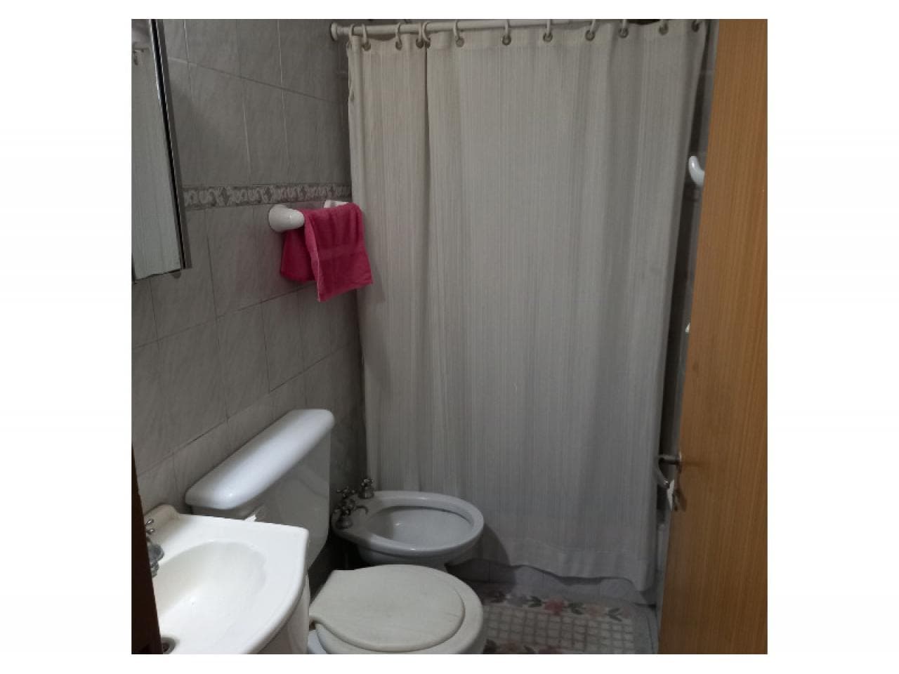 Venta Departamento Excelente Estado, 4 Dorm, Cocina, Living, Comedor. Rawson