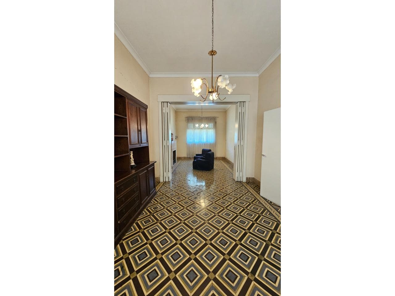 Venta Inmueble Con 506 M2 De Terreno Sobre Av Libertador Casi Av España. Capital