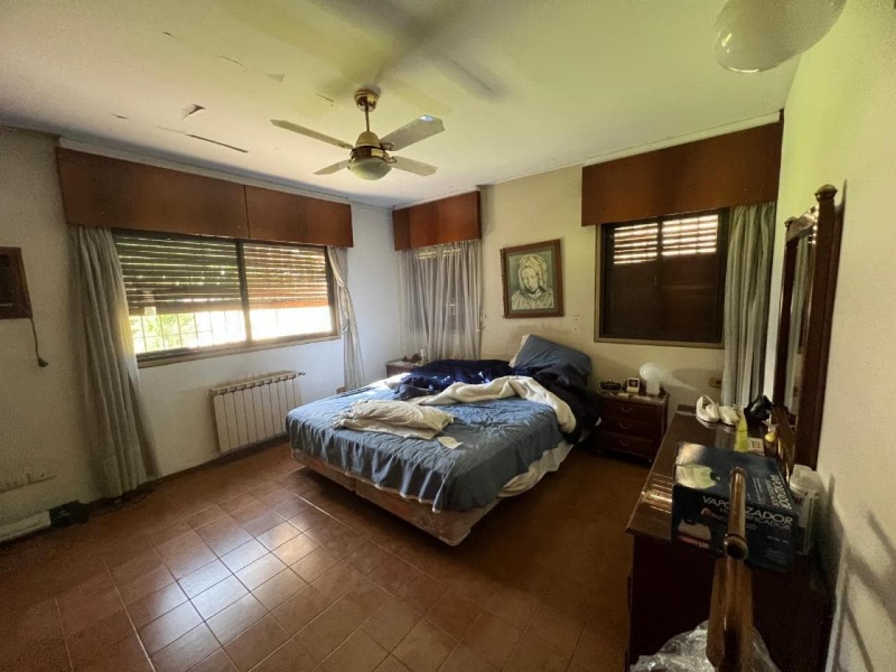 Venta. Casa Céntrica Idel Para Costrtucion De Edificio O Salon Comercial