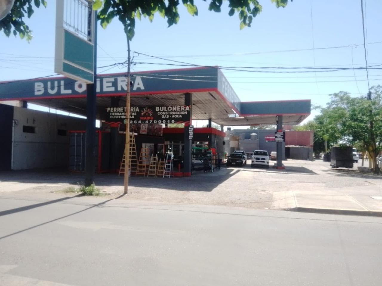Venta, Super Oportunidad - Propiedad Proxima A Remate - Av. Rawson Y Maipu. Capital