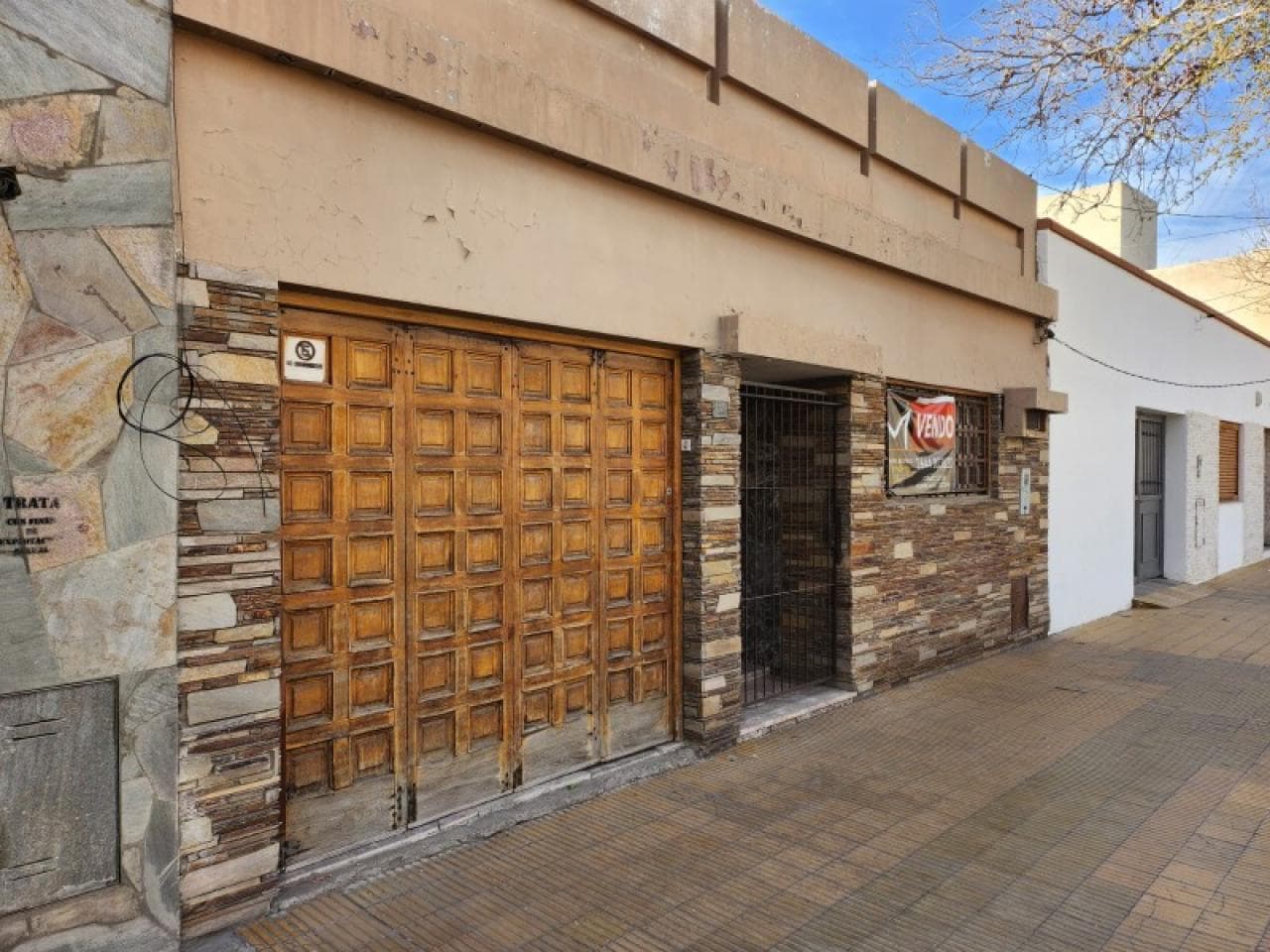 Venta Casa 2 Plantas - Zona Muni. Capital