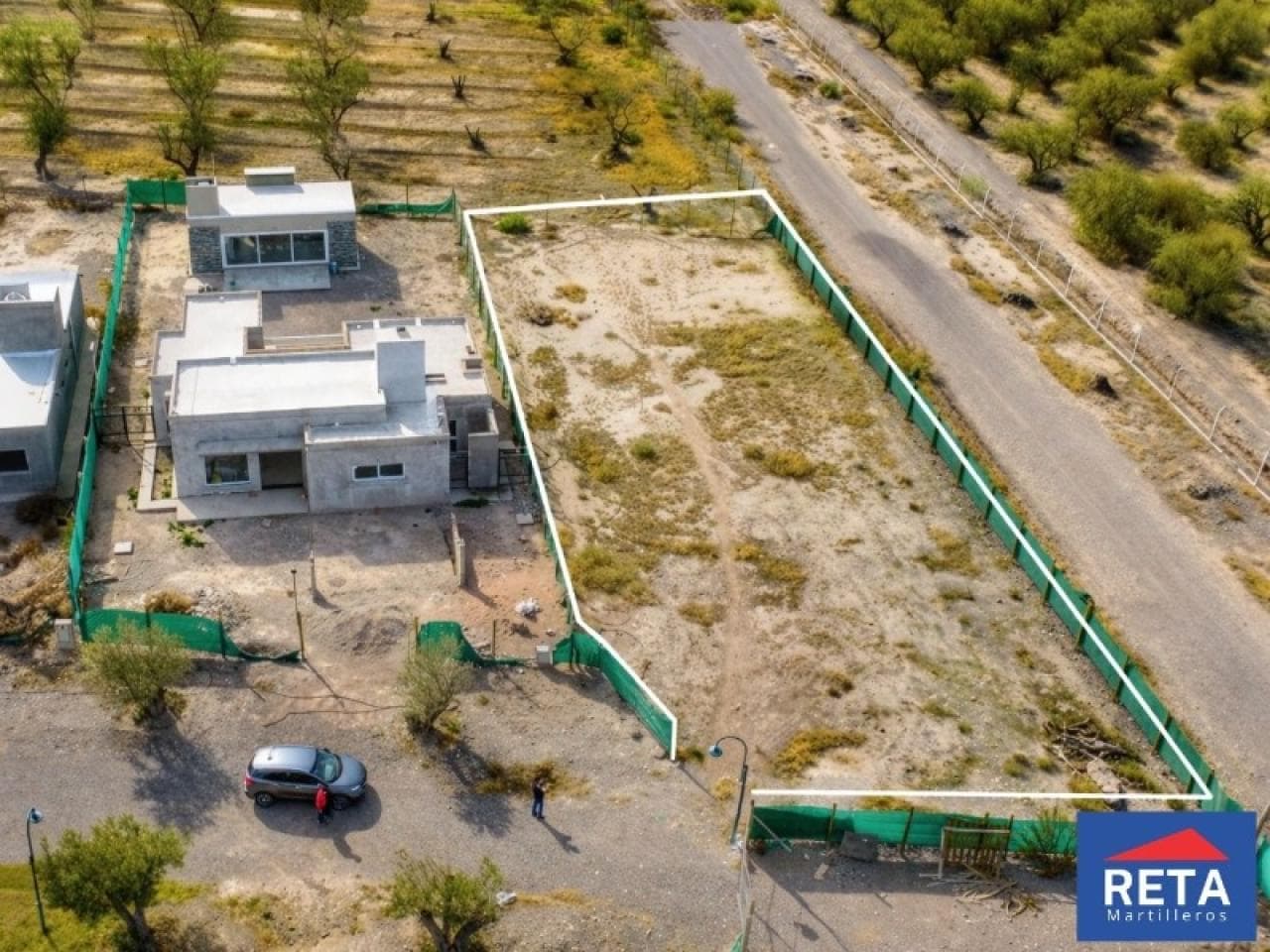 Venta De Contado Y Financiado. Lote En Barrio Privado San Juan De Los Olivos.