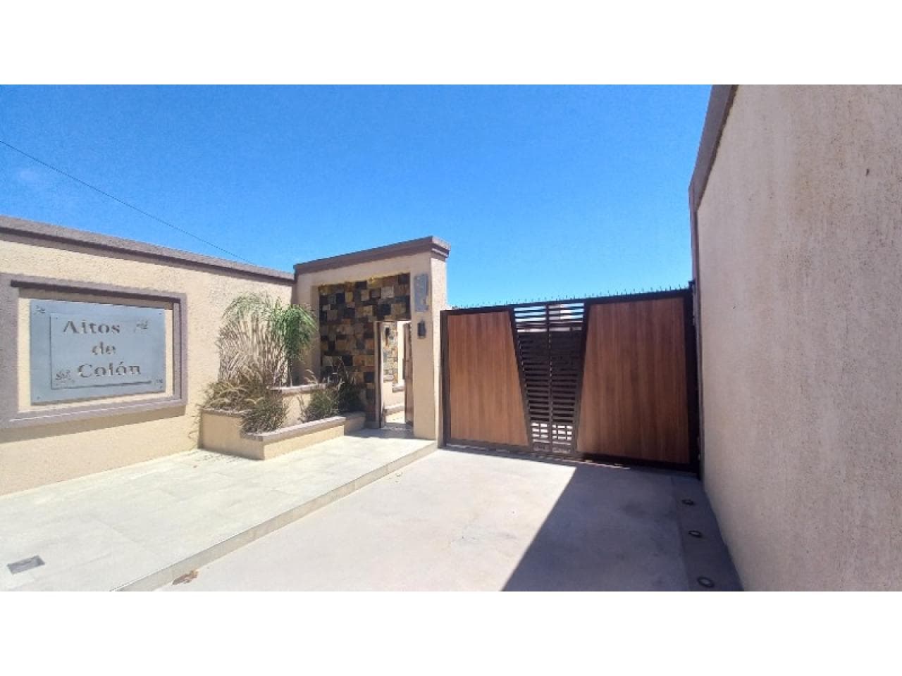 Dueño Vende Casa A Estrenar Santa Lucia. Entrega Inmediata