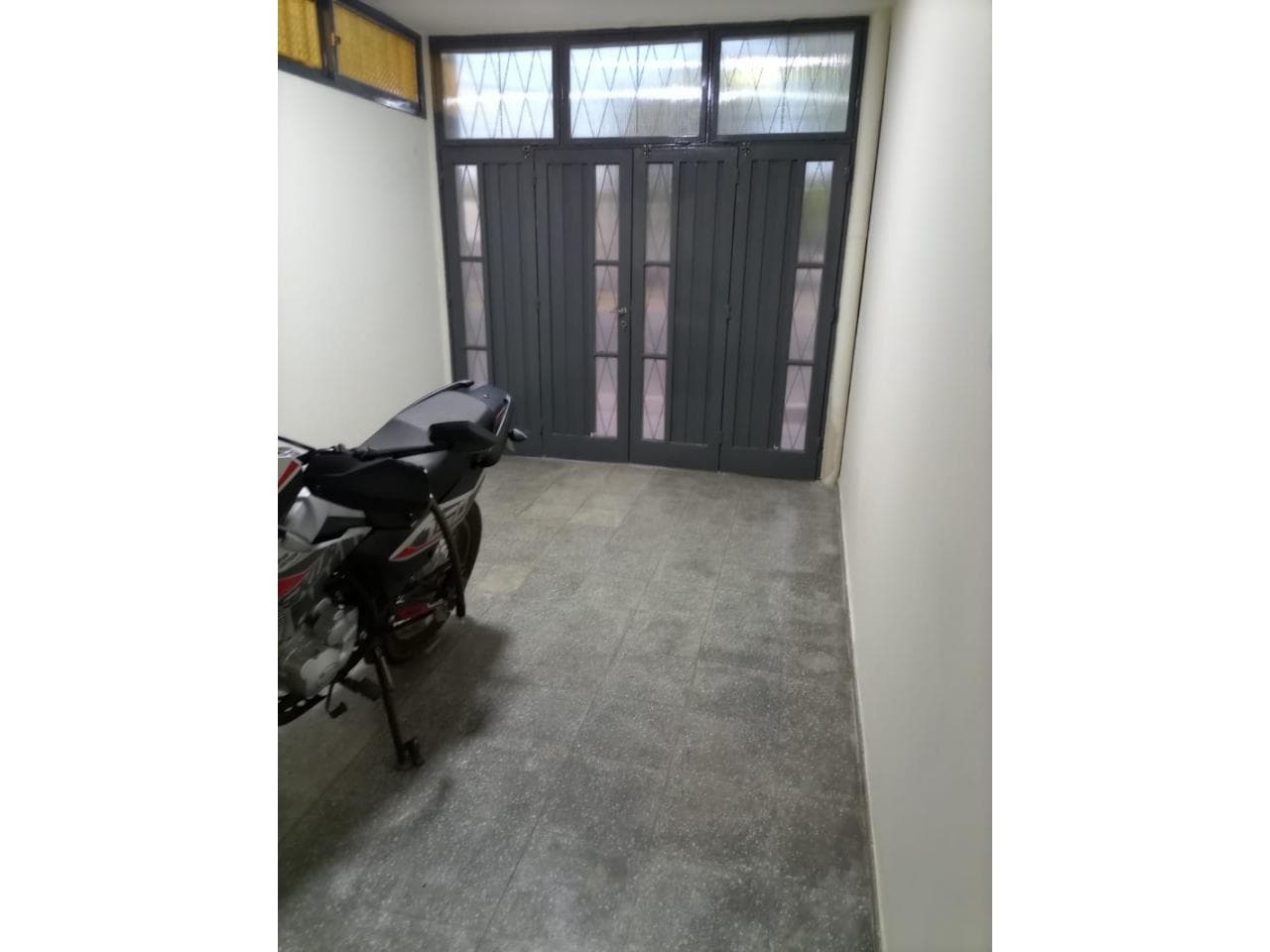 Venta Casa 3 Dorm, 2 Baños, Con Salón Con Entrada Independiente, B Mendoza