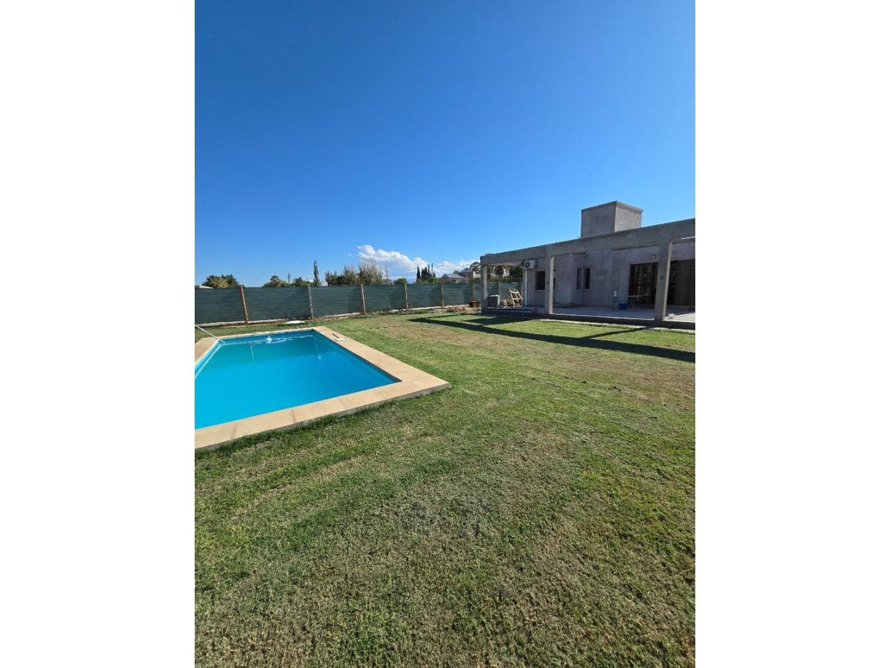 Venta Casa Santa Lucía - 2 Dormitorios - Pileta - Terreno 1000m2 - Apta Credito Hipotecario