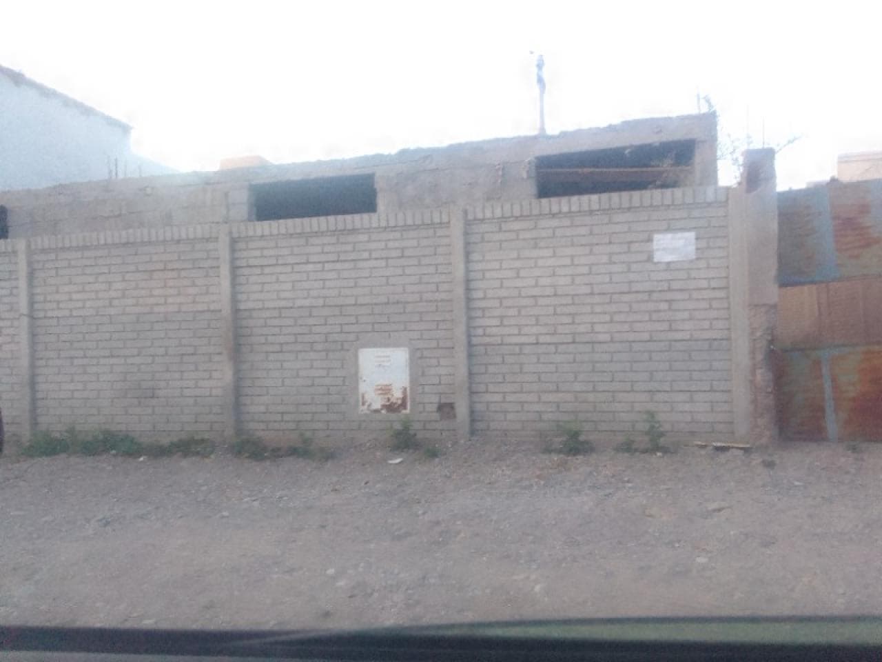 Liquido Lote De 340 Mtr En Capital Barrio Colon Con  3 Dptos A Terminar