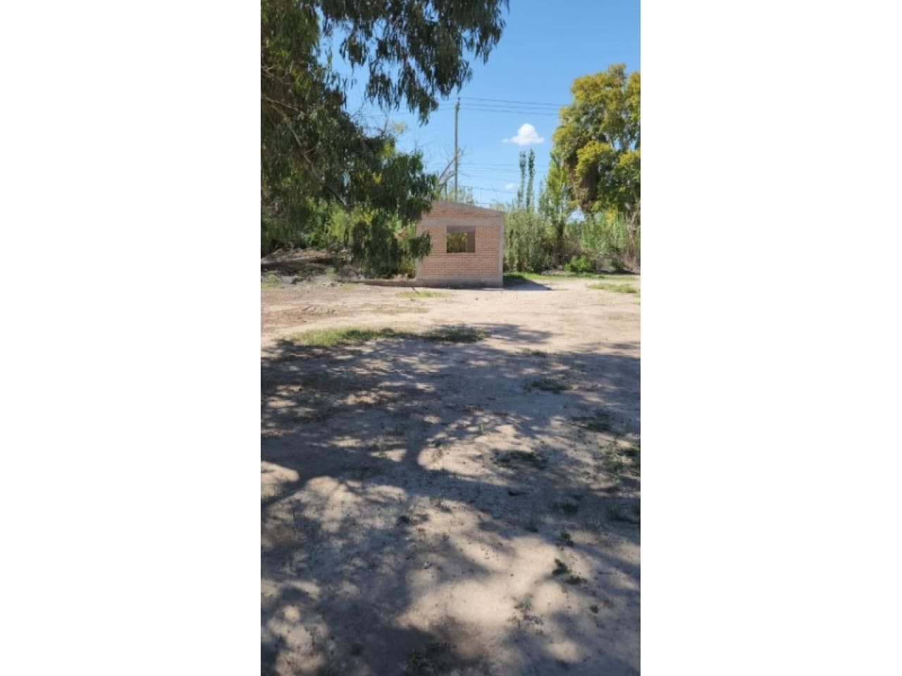 Venta De Lote En Rawson De 1200 Mts 2 Con Contruccion Sin Terminar