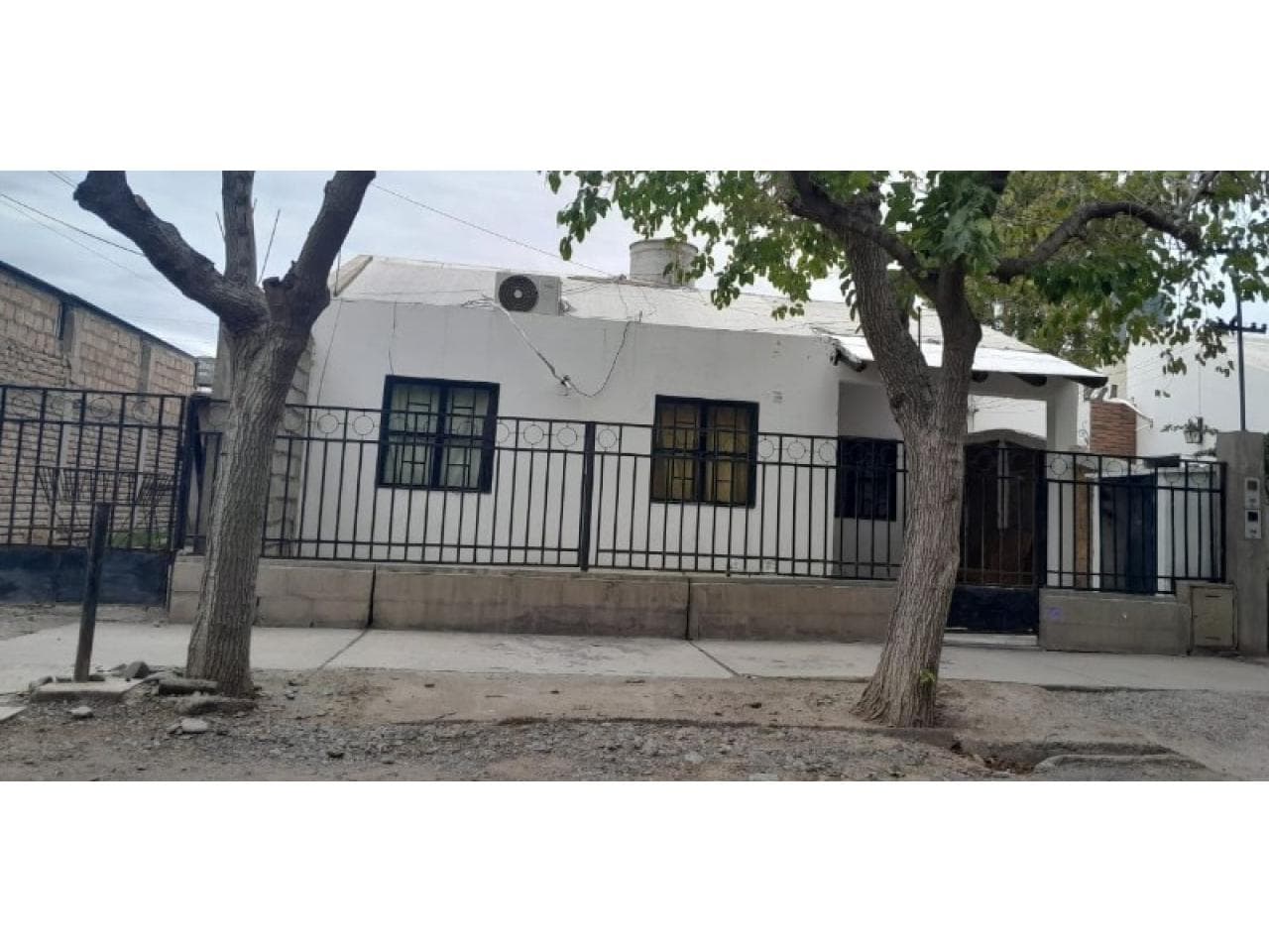 Vendo Excelente Casa Para Inversión, 2 Inmuebles Al Precio De Uno