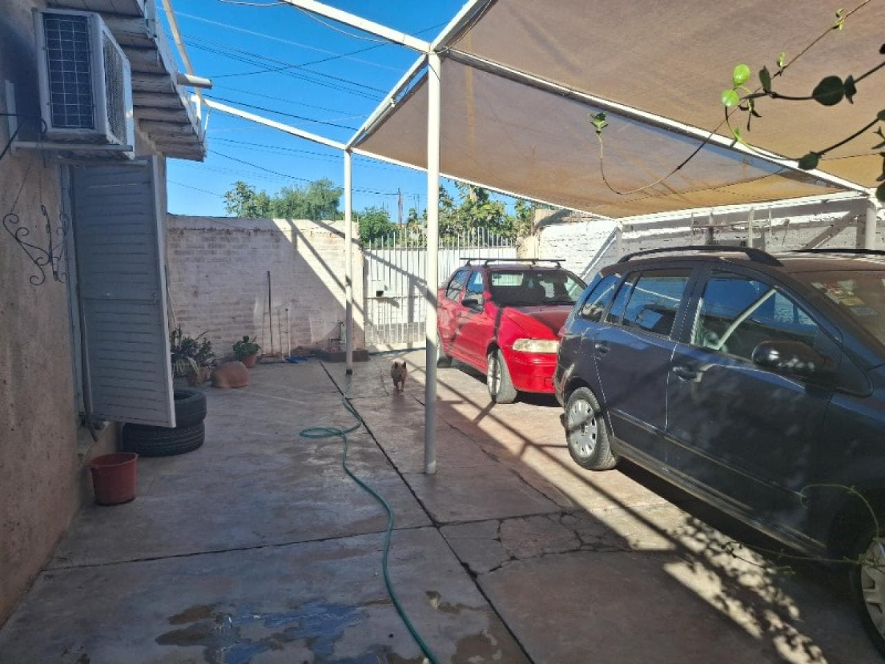 Venta. Casa Con Dpto. Muy Linda. De Un Dormitorio. Rawson