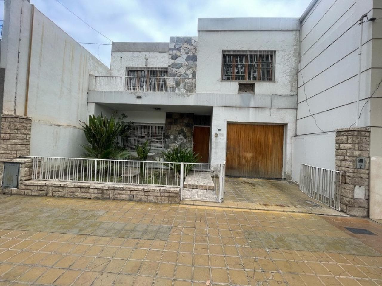 Venta. Casa En Capital. En Pleno Corazon De San Juan