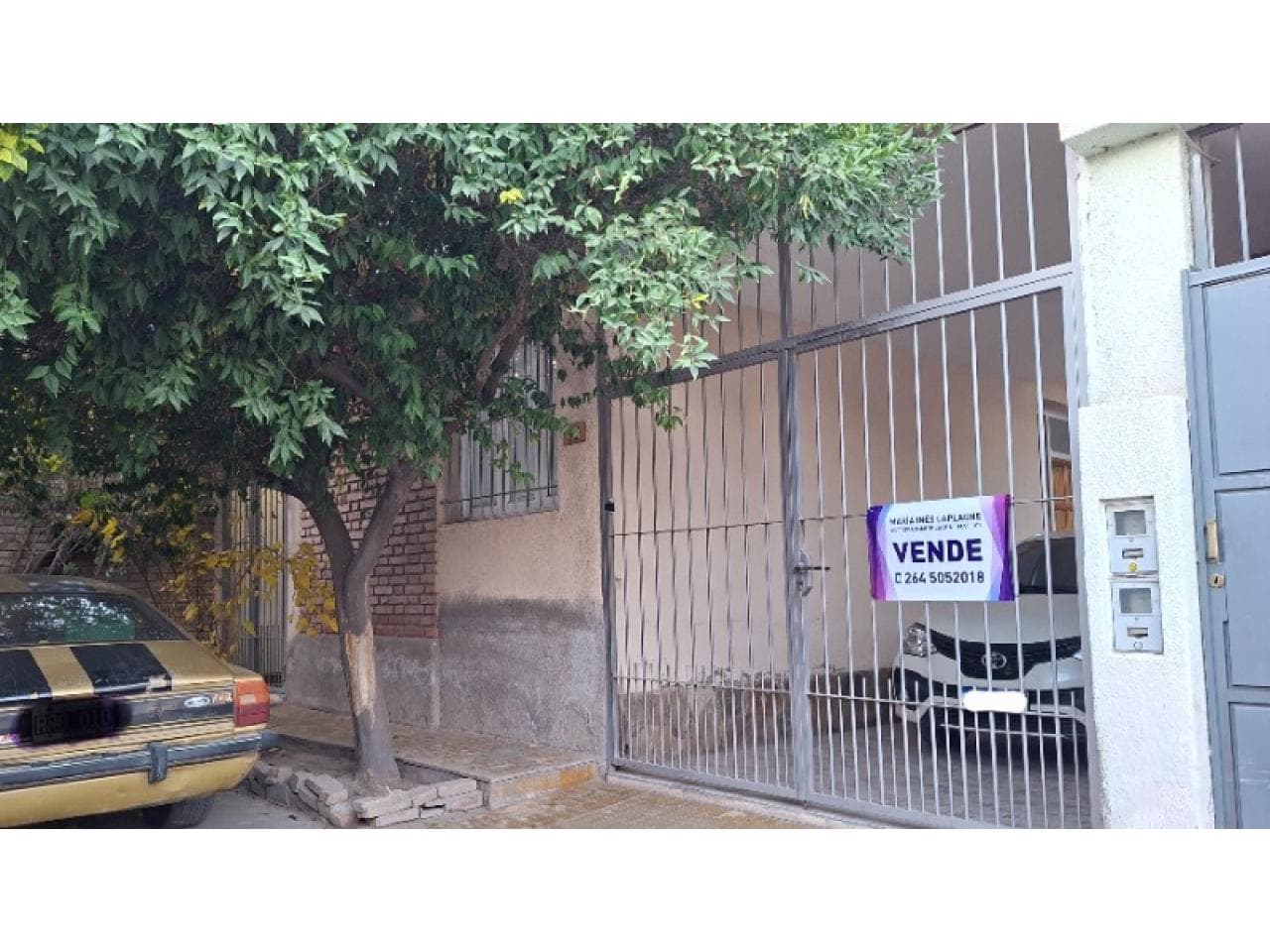 Venta. Casa En Consorcio Céntrico. 3 Habitaciones