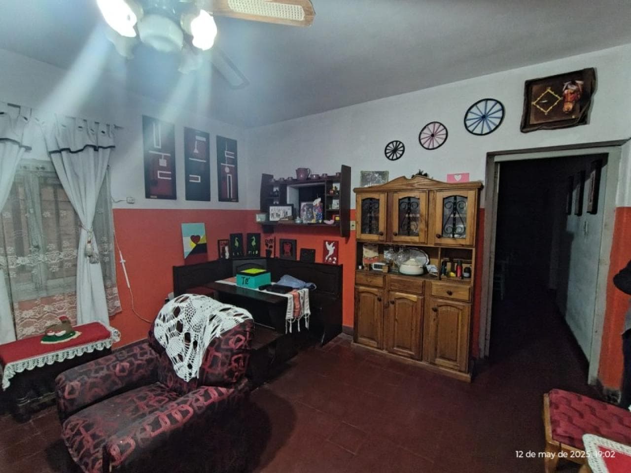 Venta Casa 3 Dor, Baño, Living Comedor Amplio Fondo, Apta Para Crédito Hipotecario. Rawson