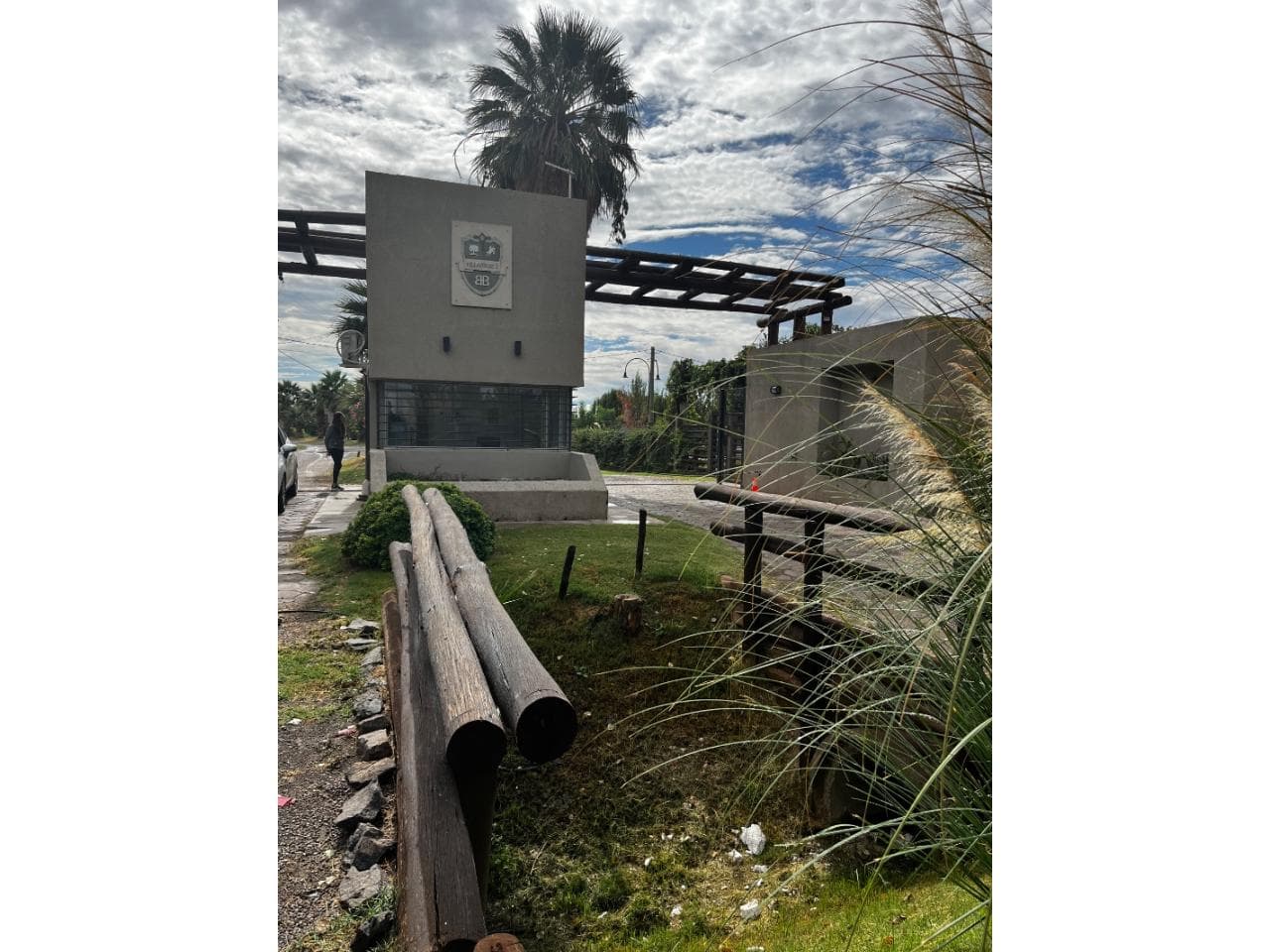Venta Lote De  1500 Mts Barrio Santa Lucia 2