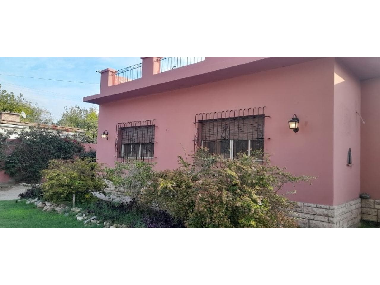 Arevalo Inmobiliaria Venta Casa En Rivadavia Sobre Calle Santa Maria De Oro -