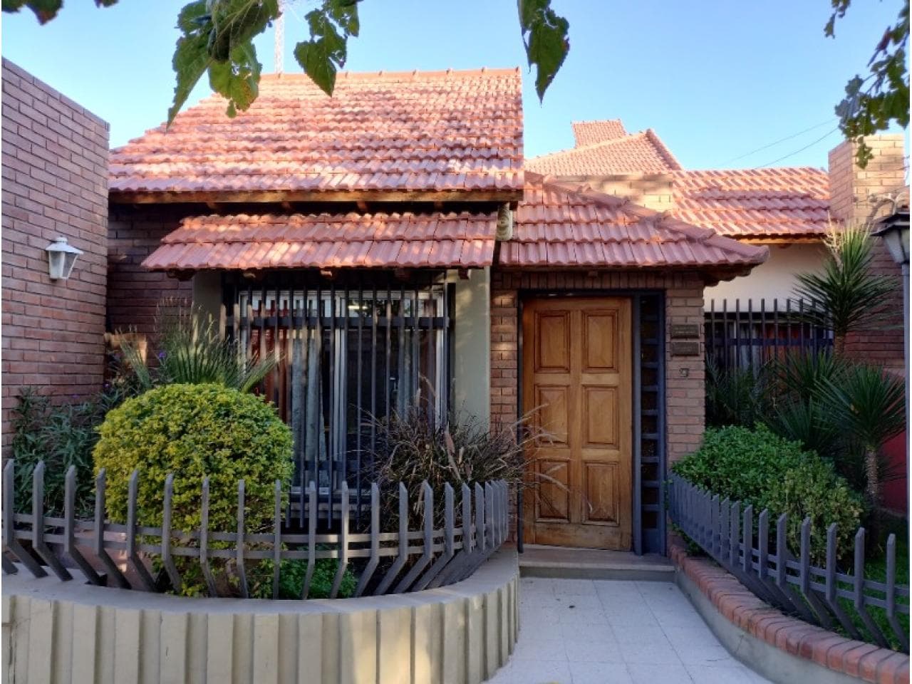 Venta Importante Propiedad En Barrio San Juan Rivadavia