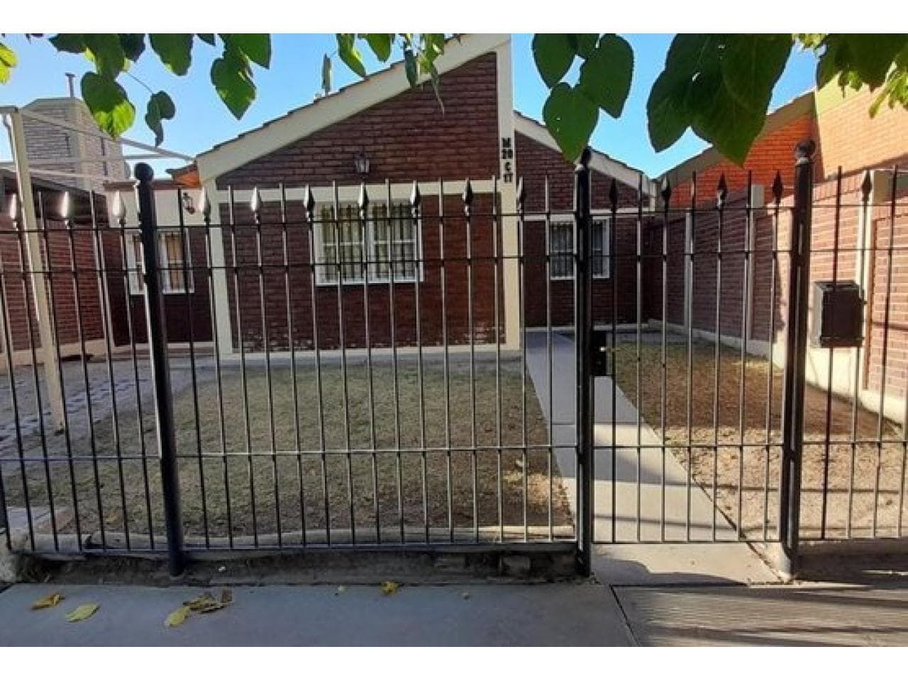 Venta Casa De 3 Habitaciones. B° Natania Xv. Rivadavia. Apta Credito Mls#420981158-3