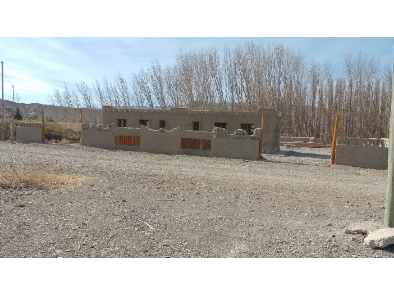 Venta. Lote 760 Con Escritura Cerca Del Dique. Iglesia