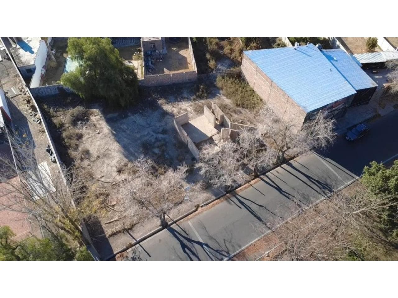 Lateral De Circunvalacion Entre  Av. Paula A. Sarmiento Y Matias Zavalla 722 M2