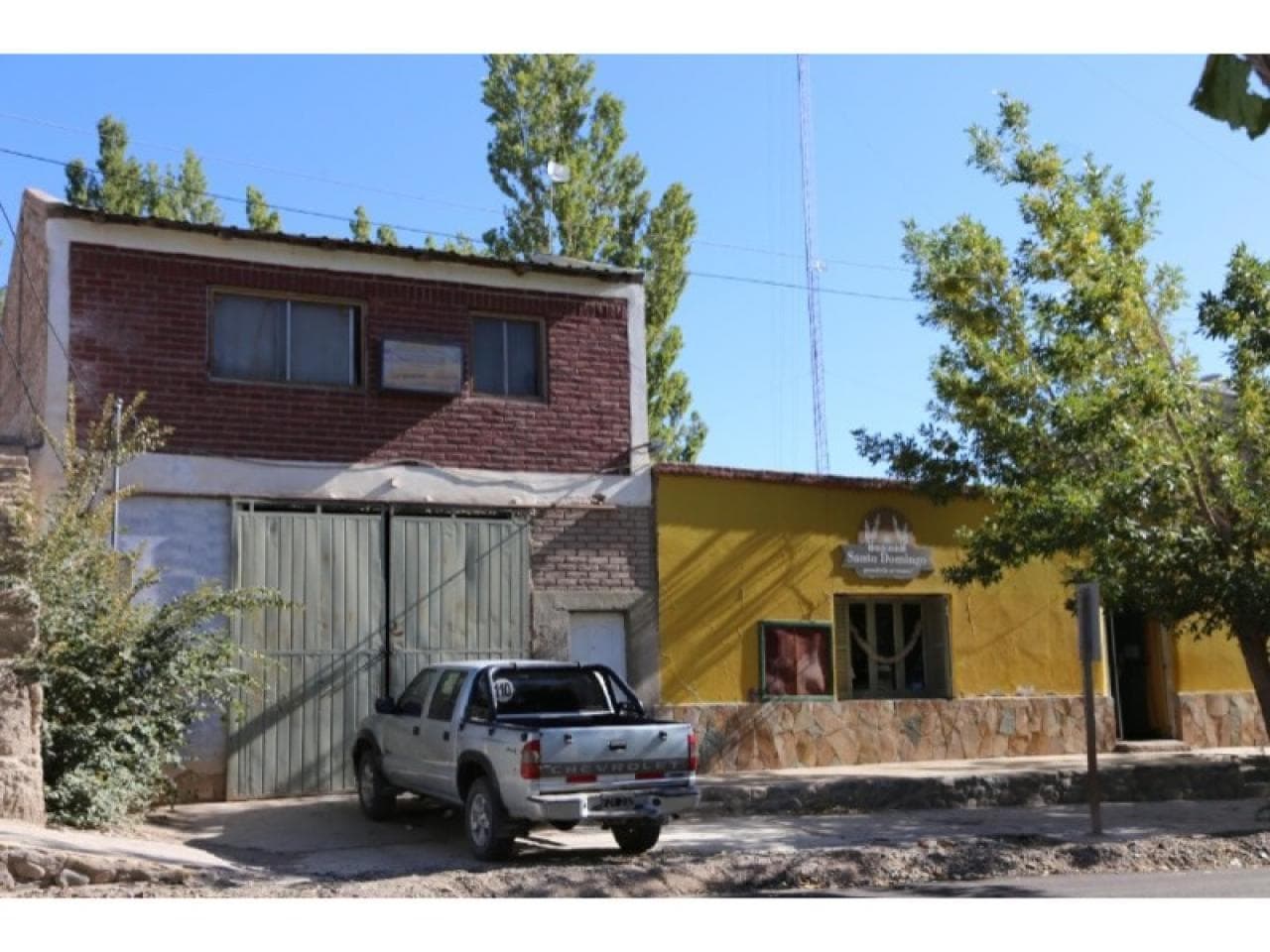 Alquilo Salón Comercial En El Centro De Rodeo