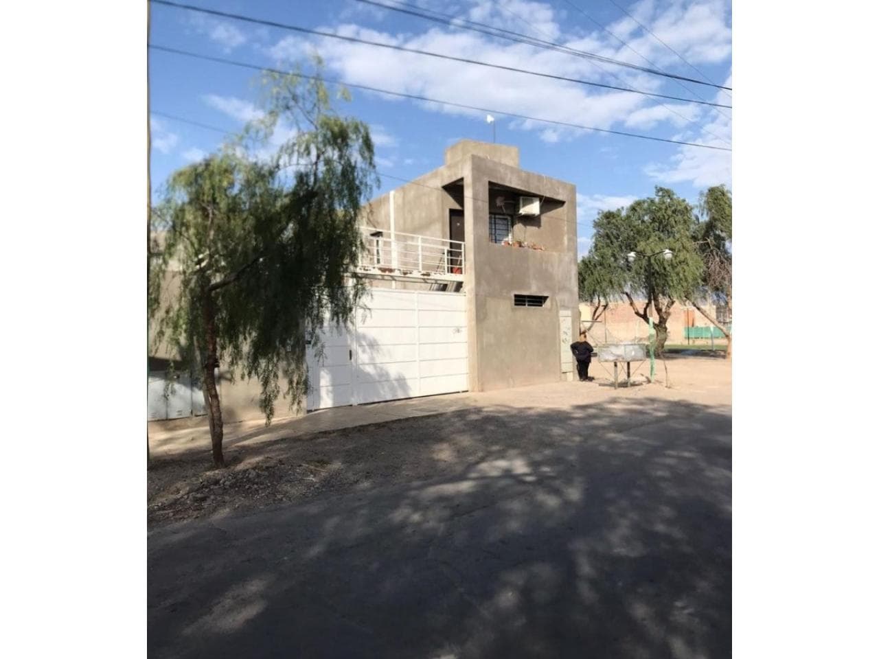 Alquiler En Rivadavia Monoambiente Amoblado