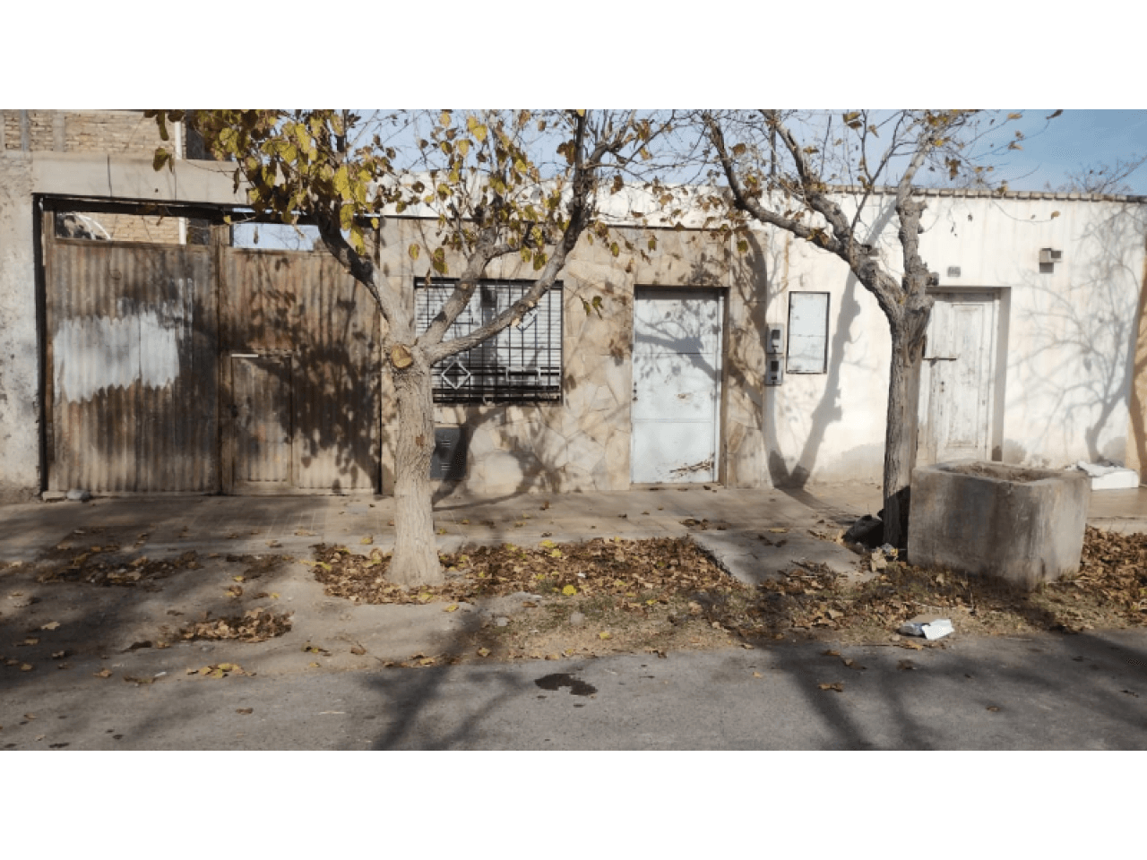 Venta De Lote En Capital - A Demoler - C37