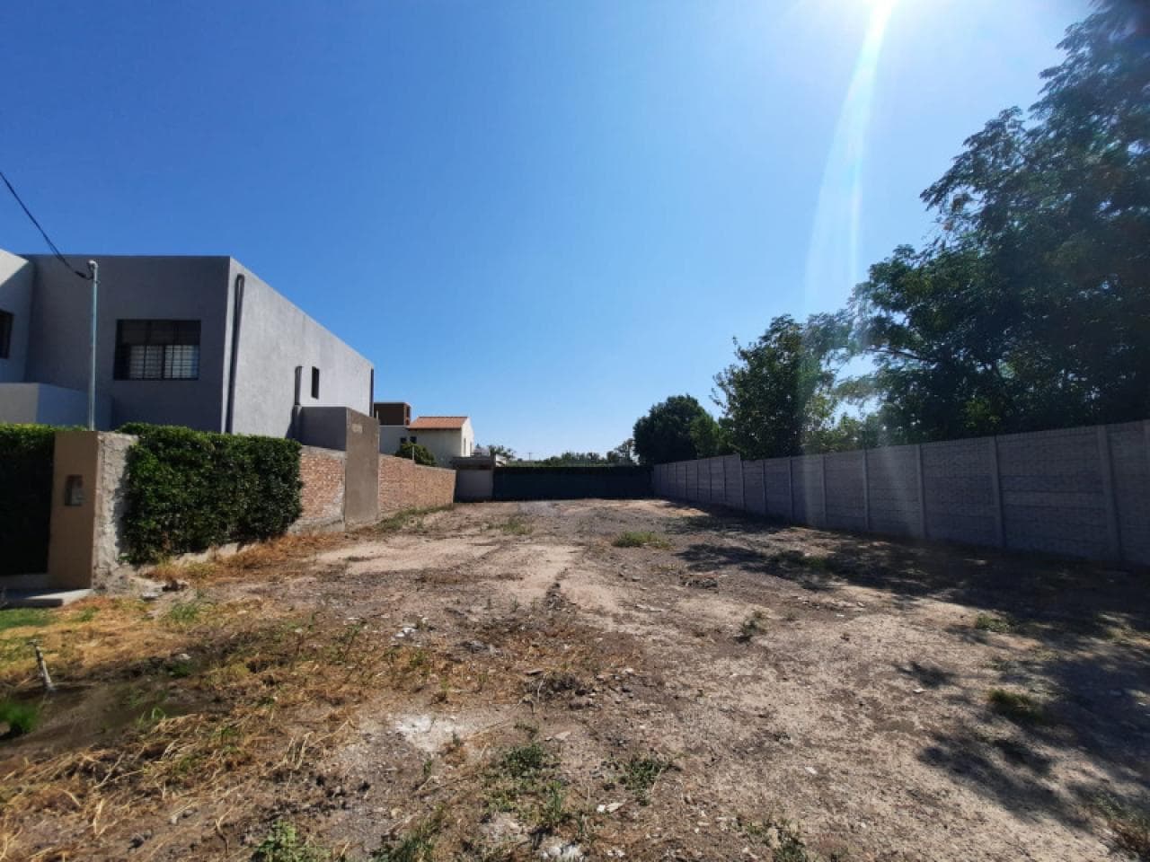 Venta. Ultimo Lote De 500 Metros En B° Privado Campo Amor. Calle Martin Guemes Muy Cerca De Circunvalacion. Rawson