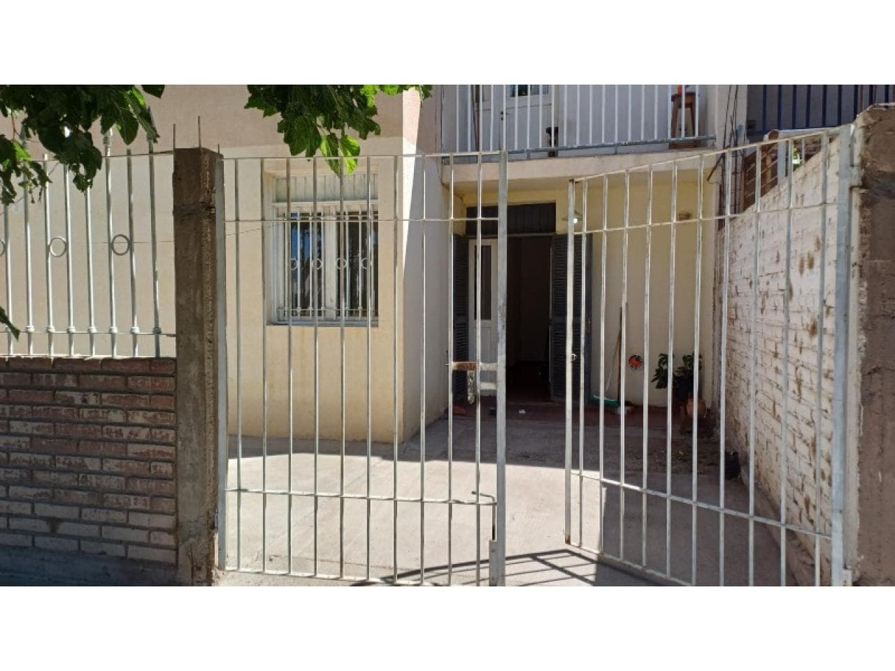 Venta Departamento En Rawson - 3 Dormitorios