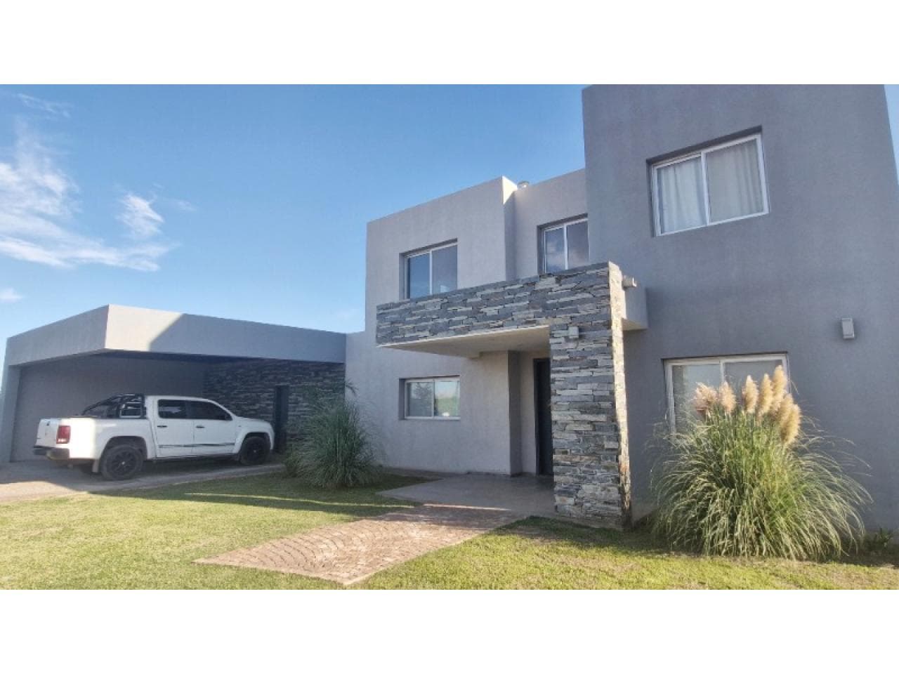Casa Categoría B° San Juan De Los Olivos