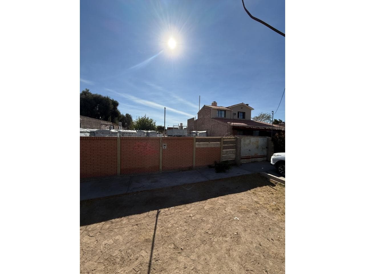 Terreno Excelente Ubicación Calle Sarmiento Antes De Aristóbulo Del Valle -  1. 400 Mt2