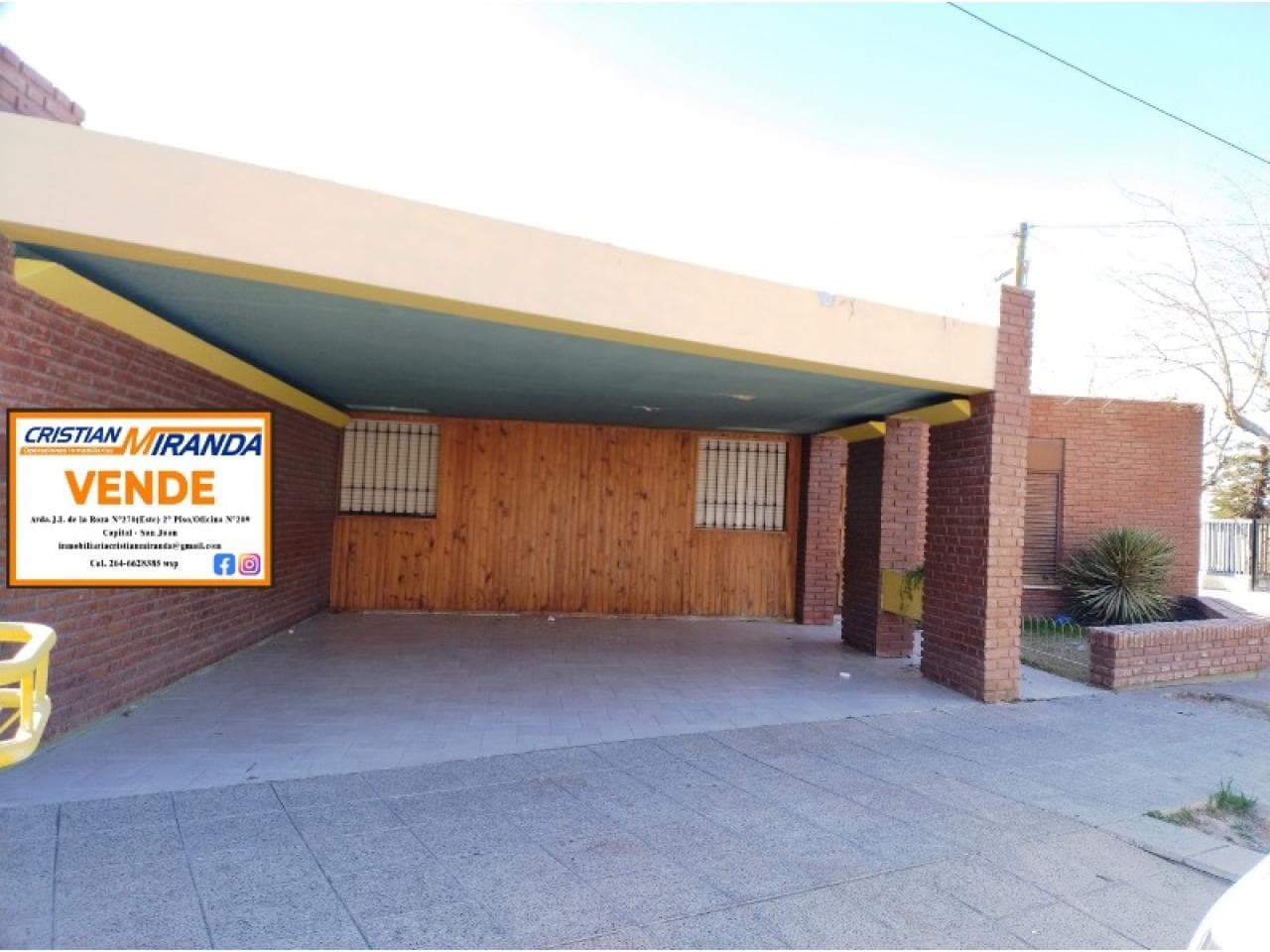 Financio Casa Esquina En Venta Bº Foeva