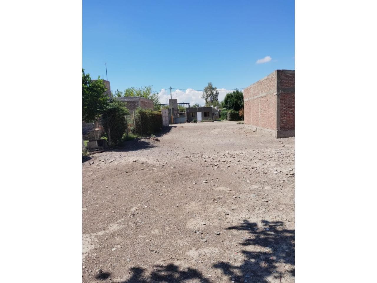 Terreno En Santa Lucia - Con Salida Por Ambas Calles