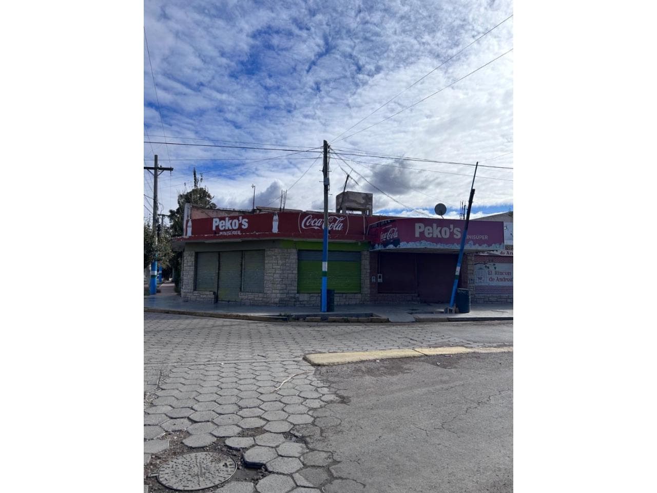Salón Nacional Y La Laja
