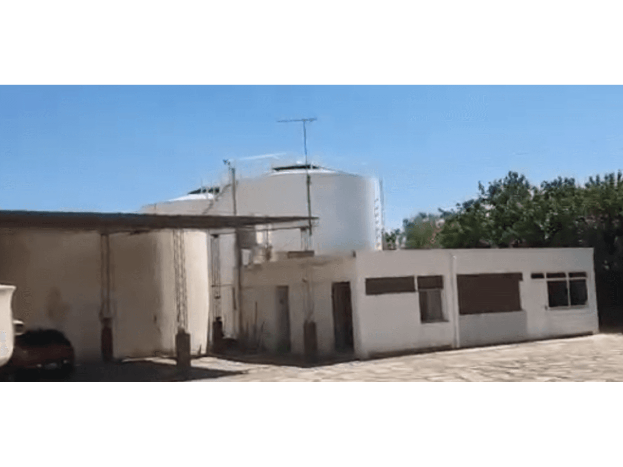 Venta. Bodega Benavidez Antes De Colon. Chimbas