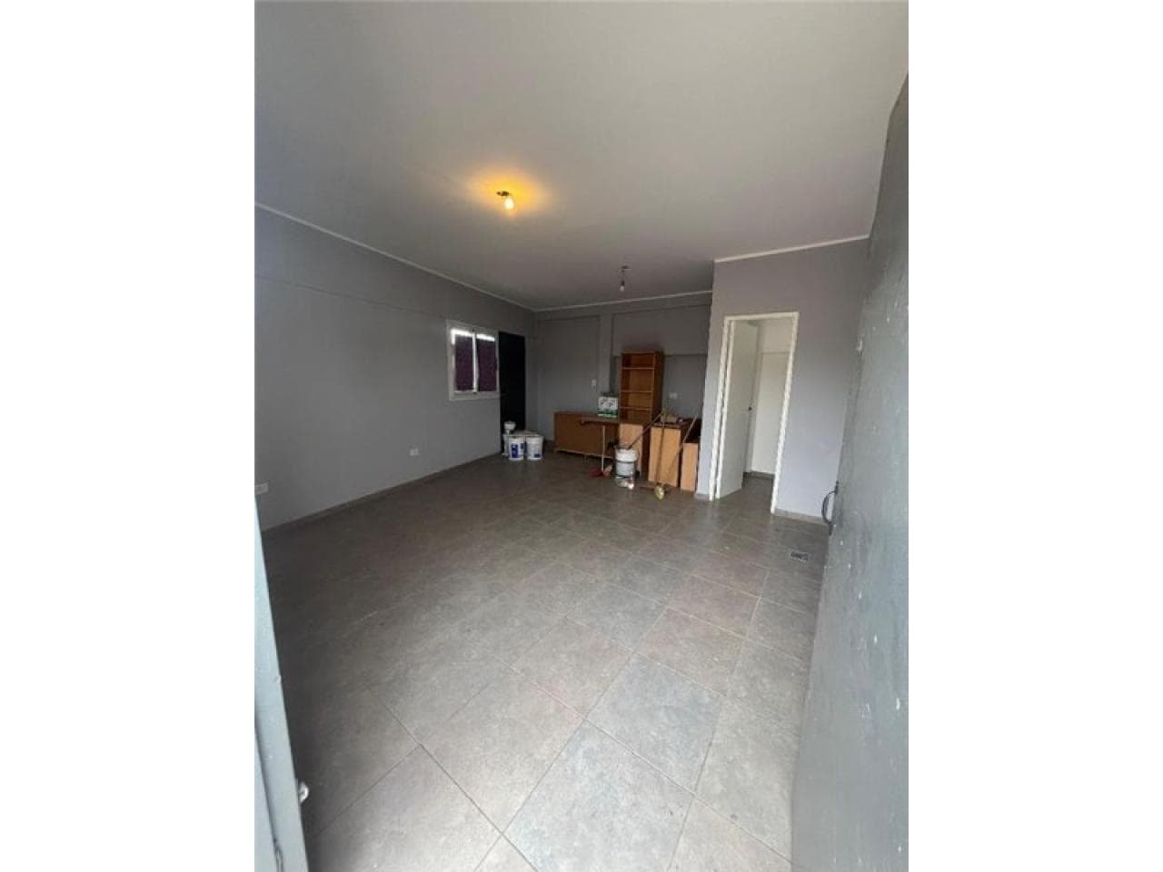 Alquiler. Oficina A Estrenar De 35m² Ubicada En Inmediaciones Del Bº Palermo, Excelente Zona, Planta Libre Con Baño.