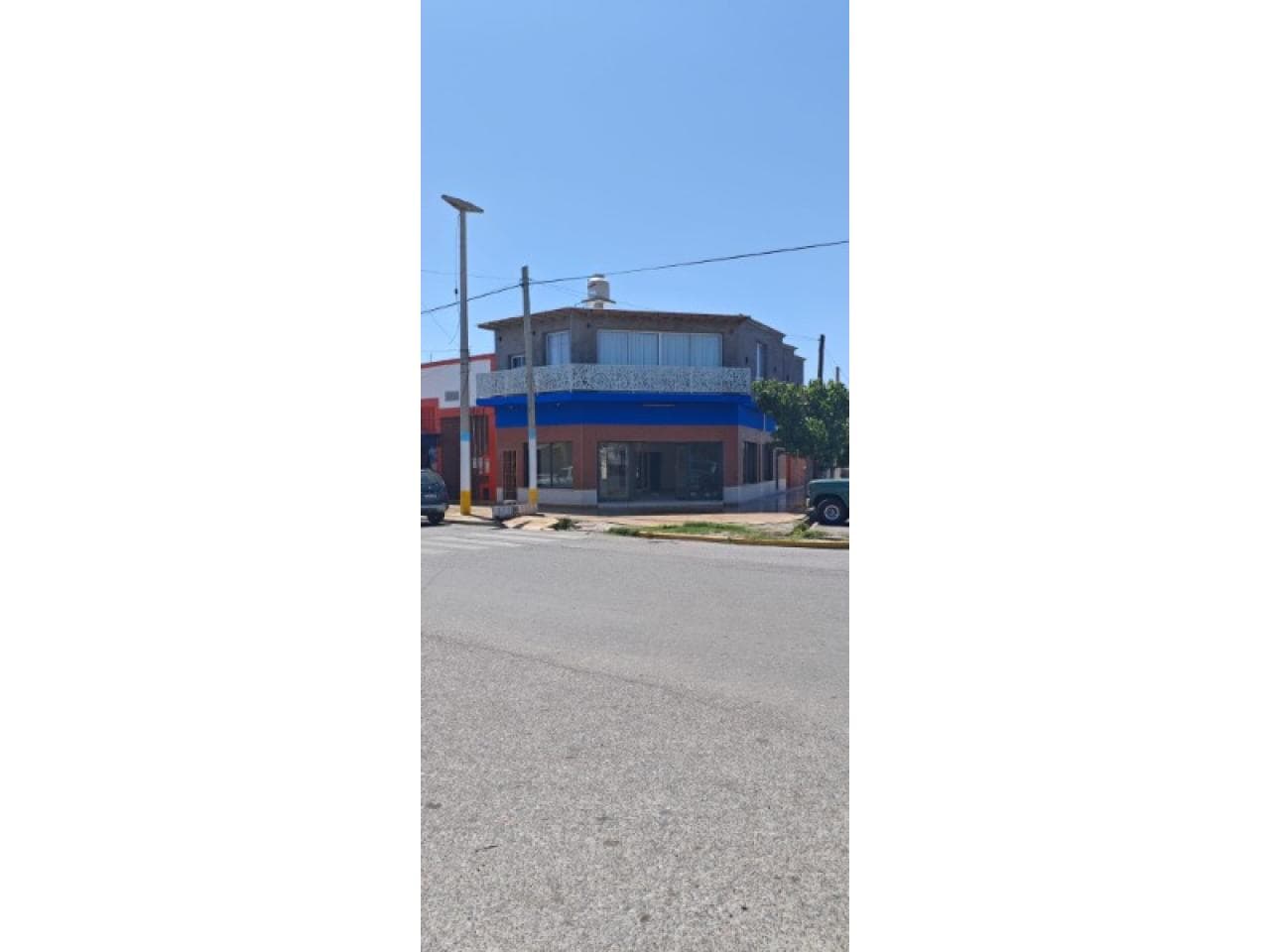 Alquiler Importante Inmueble. Ideal Empresas Y/o Show Room. Rawson