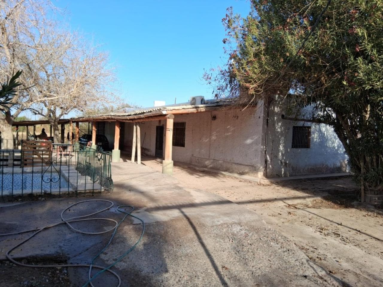 Venta. Casa Quinta, 2 Dormitorios. Albardón