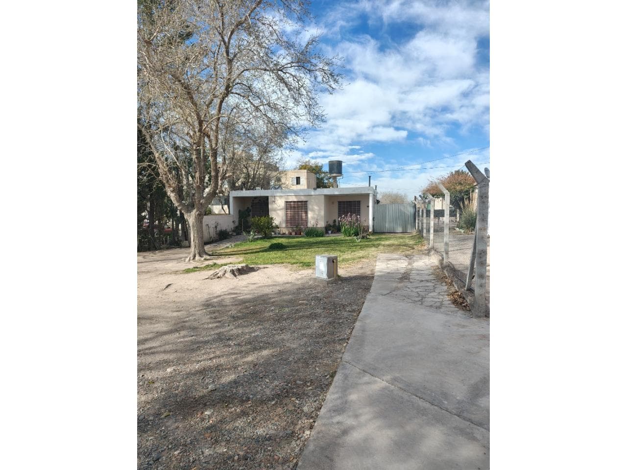 Casa Con Terreno 1400m2 Sobre Ruta 20