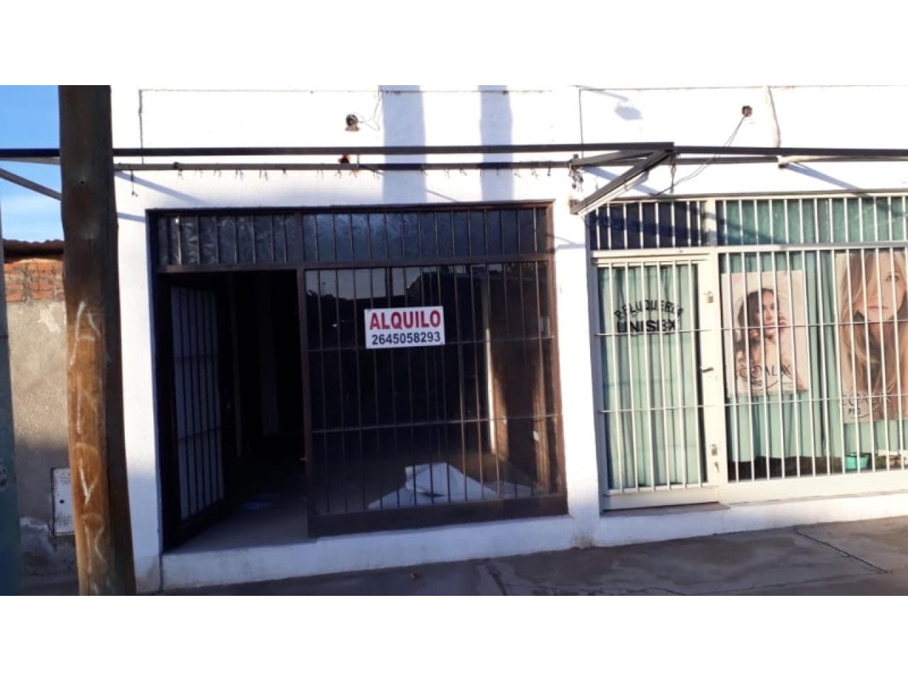 Alquiler De Salon En Calvento Oeste,  30 Metros Cuadrados Con Baño 220 Mil Sin Gas Natural.
