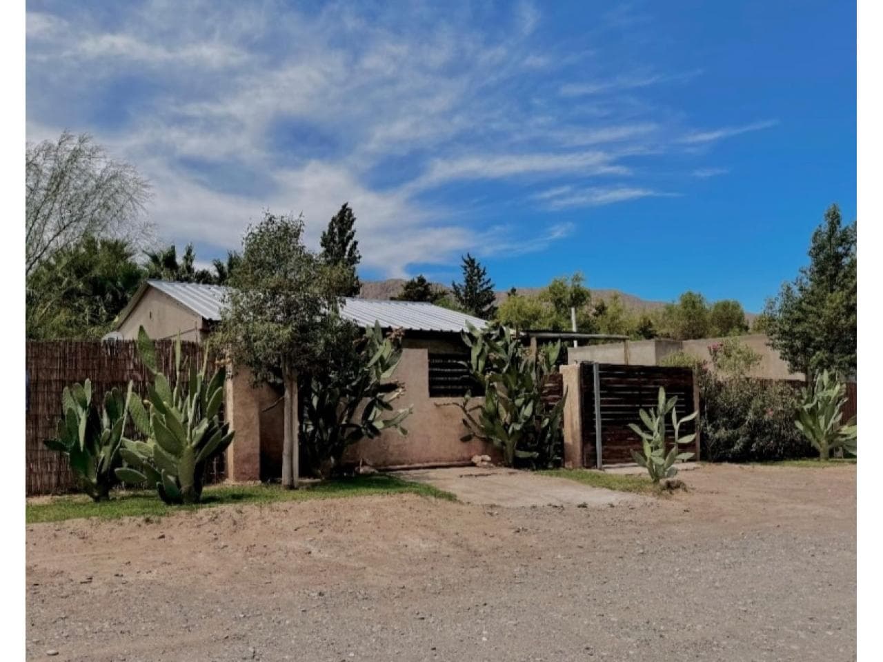 Venta Complejo De Cabañas Villa Tacu. Zonda