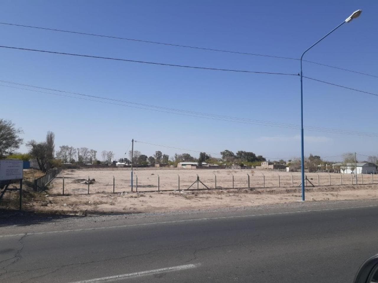 Atencion Empresas - Espectacular Terreno De 3 Ha Con Doble Frentes Sobre Ruta N40 , En Albardon .-