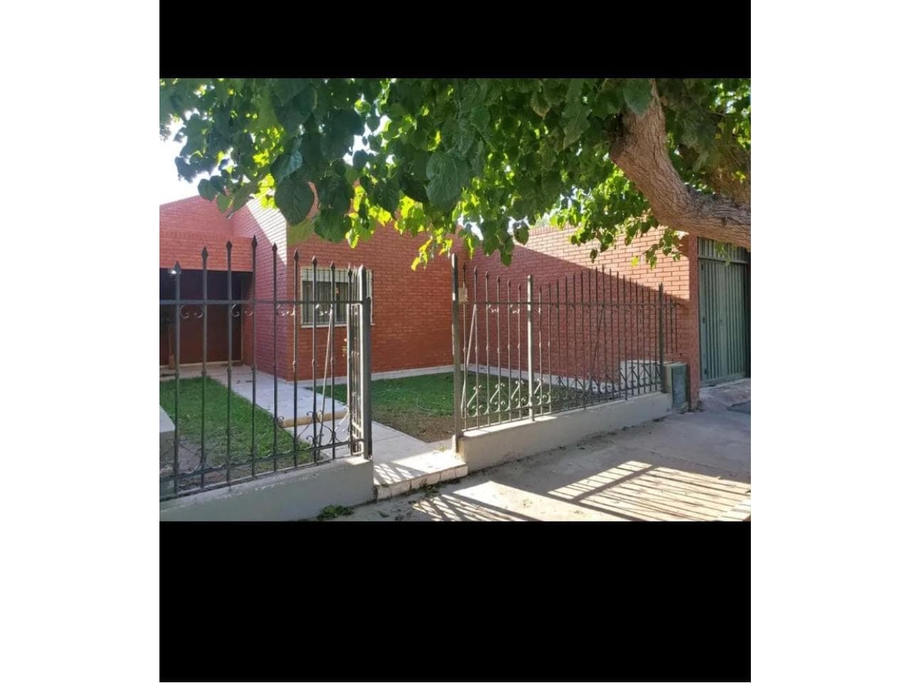 Oportunidad - Venta Casa De 3 Dormit. Remodelada , En Barrio "natania 3" - Capital.-