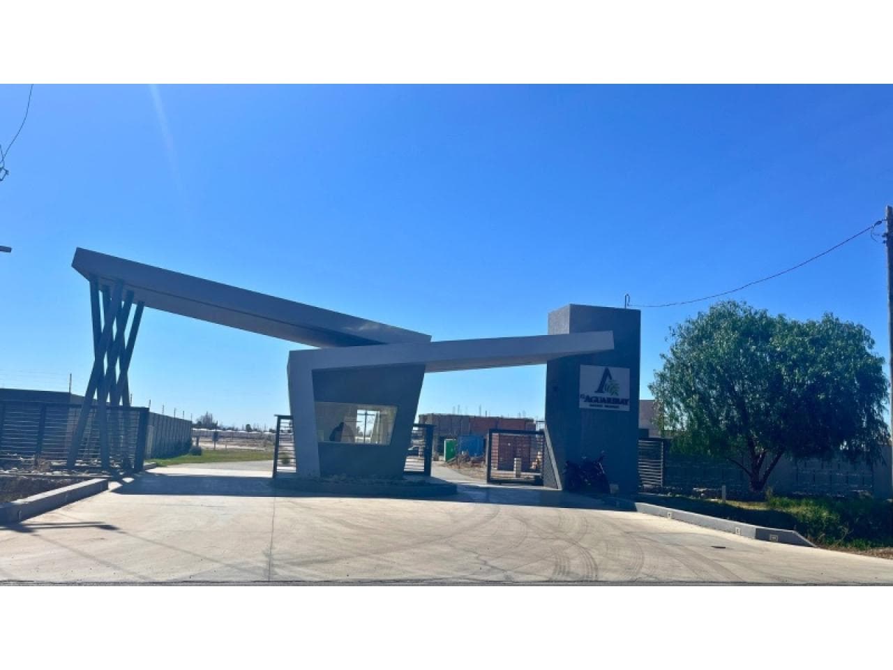 Venta- Terreno Barrio Privado Aguaribay- 500m2. Santa Lucia